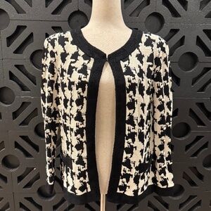 St. John | Black and White Houndstooth Knit Jacket